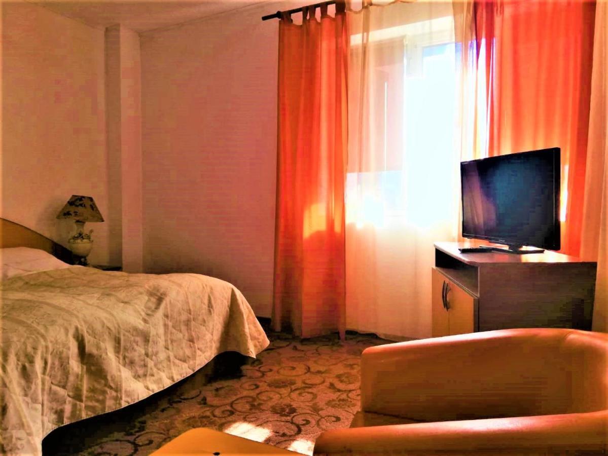 Hotel Dolce Far Niente Brassó Kültér fotó