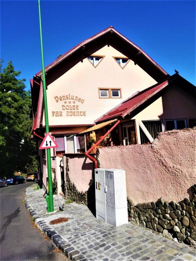 Hotel Dolce Far Niente Brassó Kültér fotó