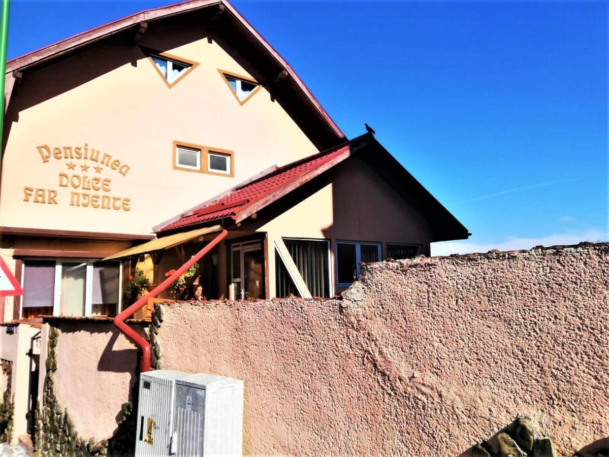 Hotel Dolce Far Niente Brassó Kültér fotó