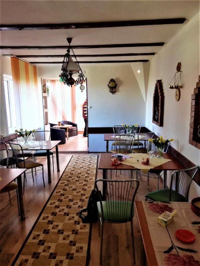 Hotel Dolce Far Niente Brassó Kültér fotó