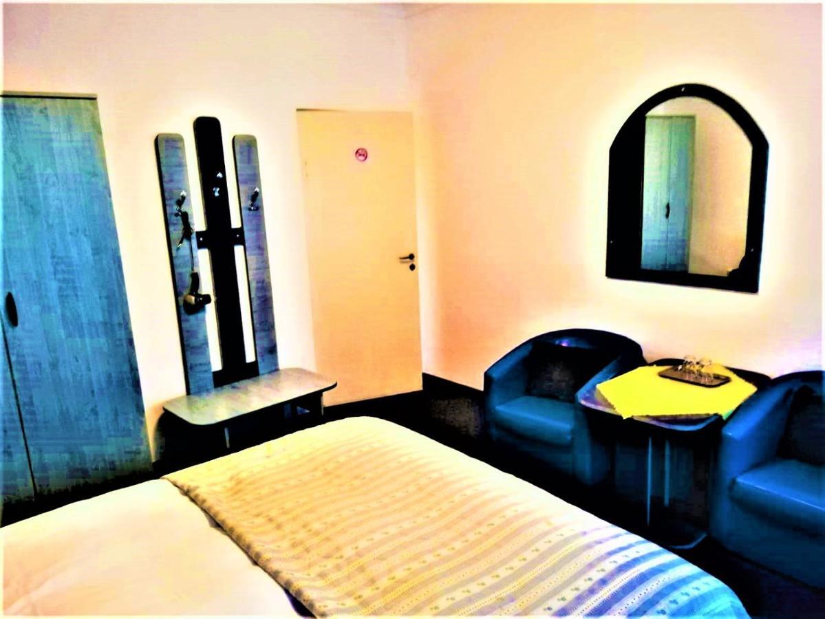 Hotel Dolce Far Niente Brassó Kültér fotó